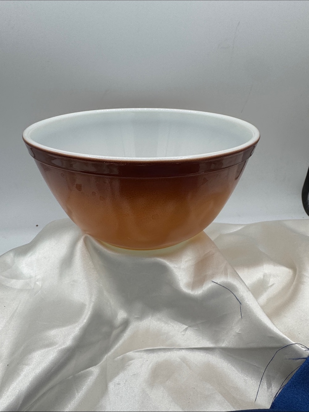 Pyrex "Old Orchard" mixing bowl, 1 1/2 Qt. brown-to-orange ombre finish.